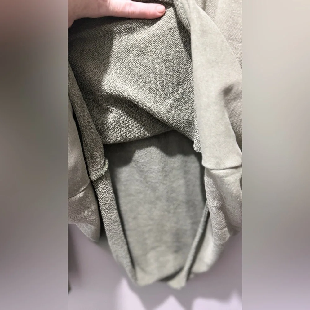 Aerie City Raw Cut Oversized Crew - Picture 6 of 6